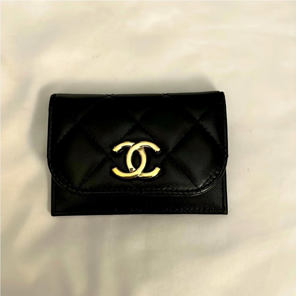 CHANEL Handbags - Chanel Wallet